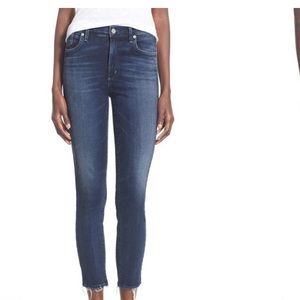 A Gold E ‘Sophie’ Crop Jeans